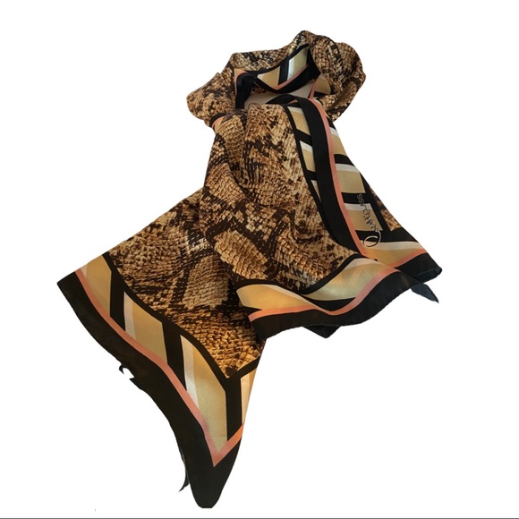 Roberto Cavalli Accessories - Roberto Cavalli Foulard Pantone E4IUBH18 - U A066